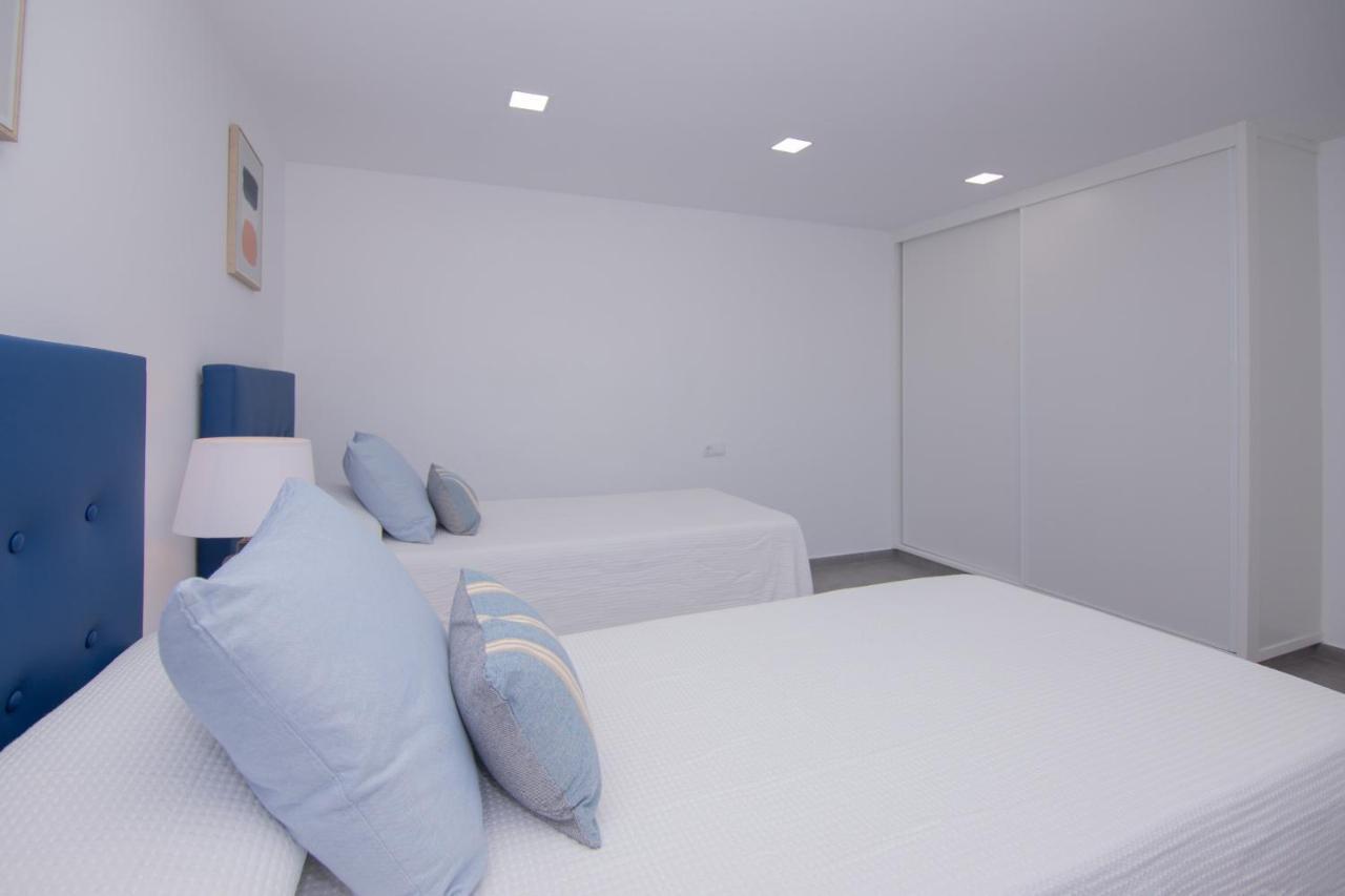 Apartment Holiday 5 Beachfront Corralejo By Holidays Home Extérieur photo